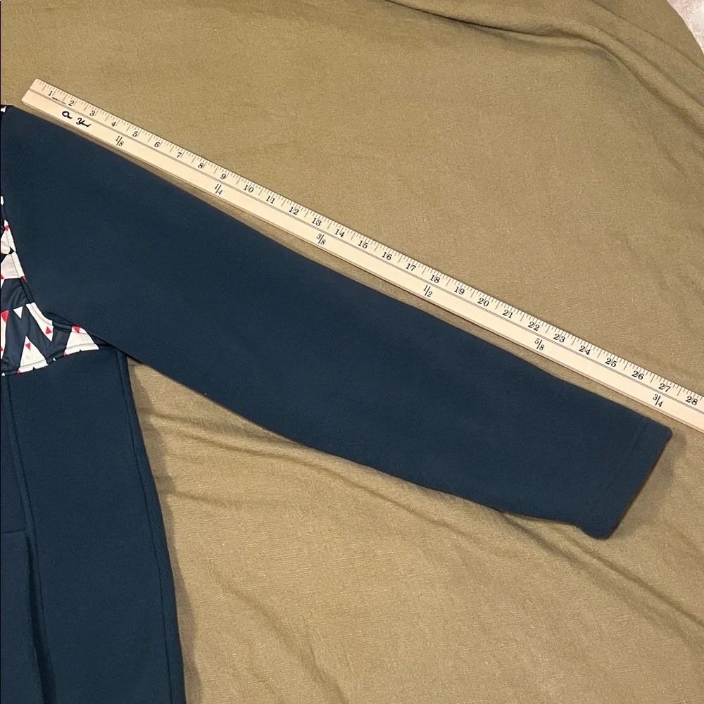 The North Face Navy and White Fleece Jacket